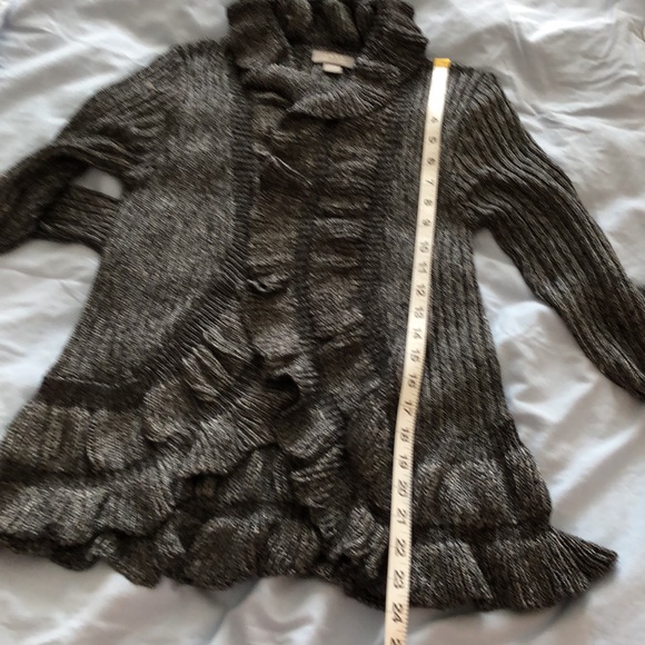 Elegant Open Front Sweater. Pretty Knitted Pattern Size M - Picture 14 of 16